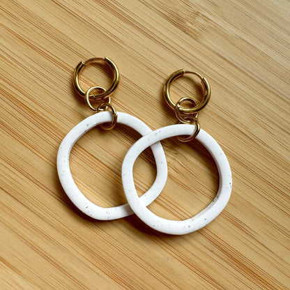 White speckle hoop huggie earrings - Earrings - Made by Saskia